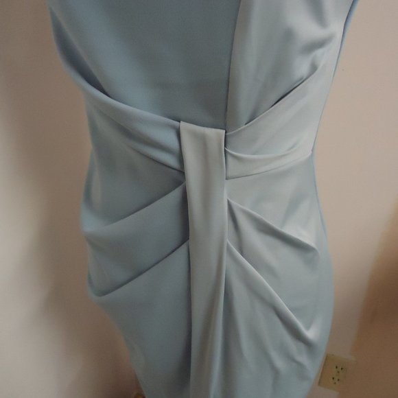 London Dress Company Size 6 Pale Blue Sleeveless Front Pleated Dress - Picture 6 of 11